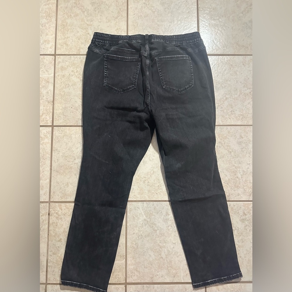 Torrid Black Women's Jeans - Picture 2 of 4